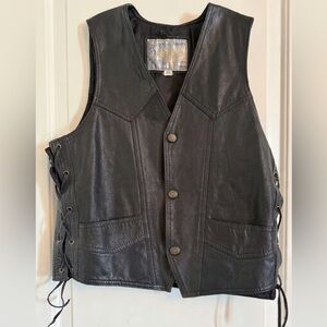 🖤 Vintage black leather vest
